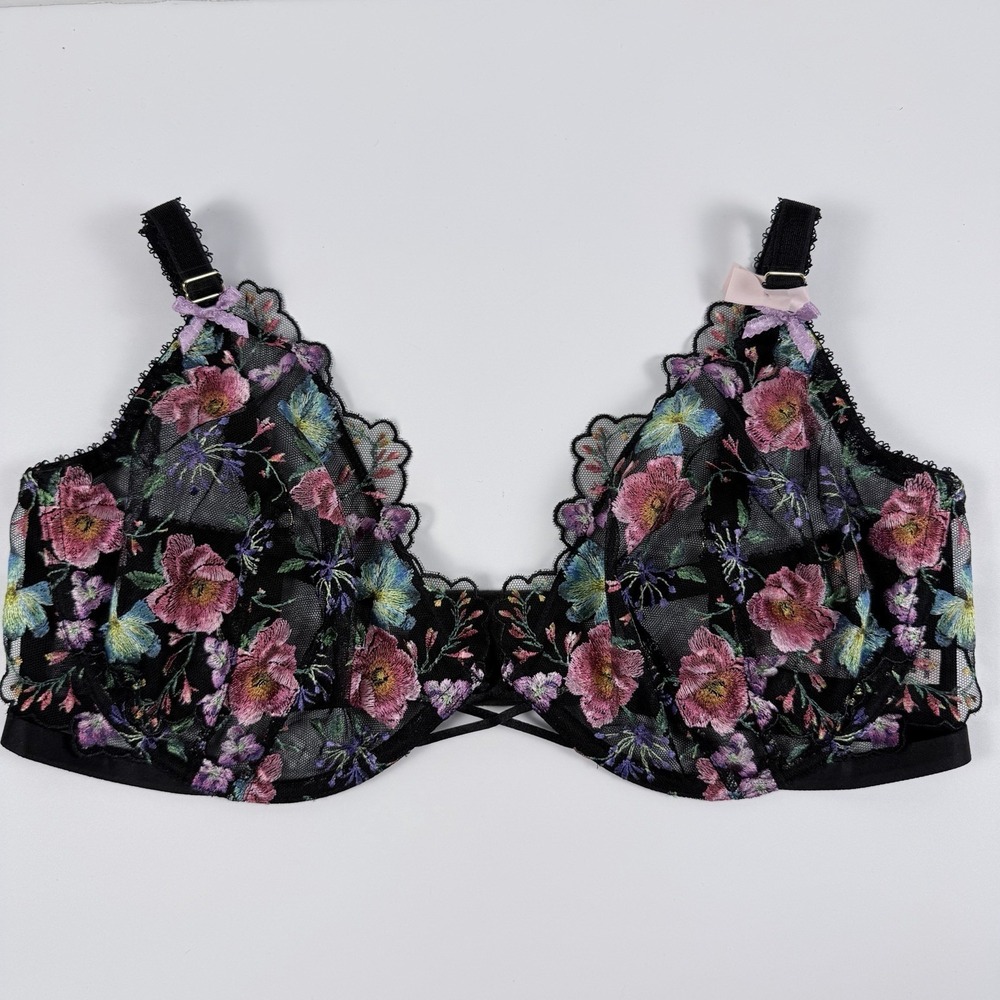 Victoria's Secret Very Sexy Low Cut Demi Bra Black Mesh Floral 38DDD NWT‎